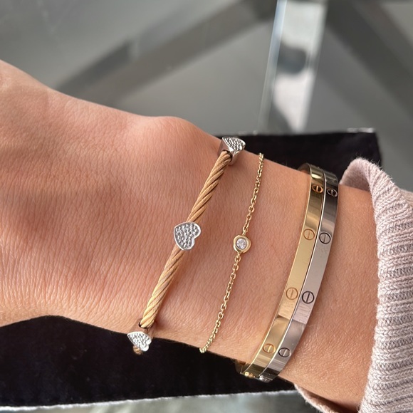 Beautiful cable bracelet with 3 ♥️ 💎 - Picture 6 of 6